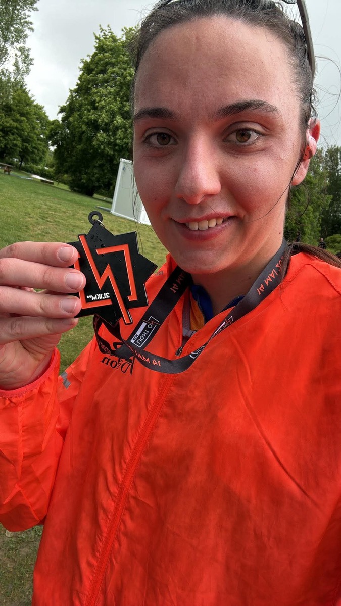 Light On Run Madine 2026